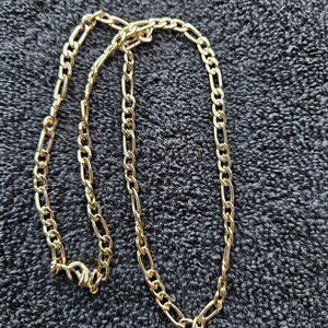 Gold Twisted Filagro Necklace